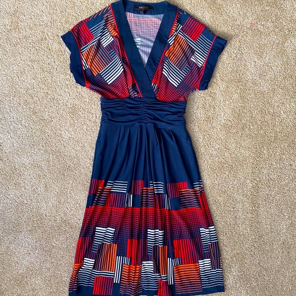 BCBGMaxAzria Dresses & Skirts - BCBGMaxAzria Navy Blue Pattern Midi Dress